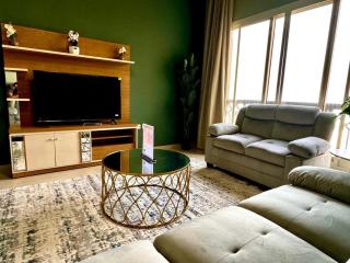 Sea View Getaway Relaxing Balcony & All the Comforts of Home at Marjan Island in RAK - 3