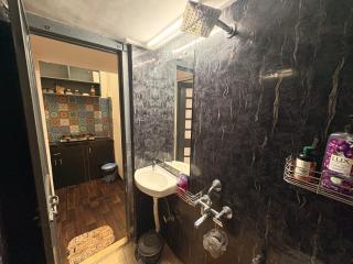 1BHK CASA BELLA Off Linking rd Ground floor - Mumbai - 1