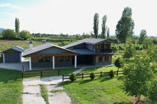 Simon's Walnut Farm - 4