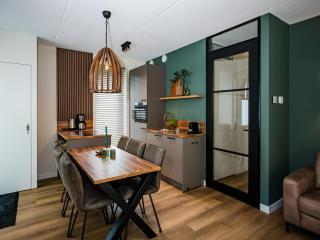 Family Getaway with Pool & Sauna - Voorthuizen - 7