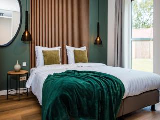 Family Getaway with Pool & Sauna - Voorthuizen - 8