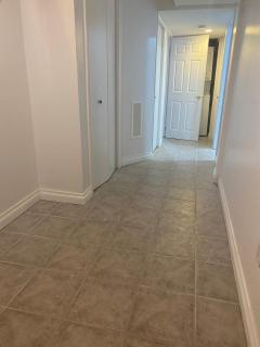 The Romantic Shell- Ideal for Couples, Short-Long stay-Next to Toronto Airport - Mississauga - 5