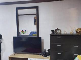 CheapEntireHouse Mel Place in Mandaue with Netflix for 5pax or more - 1