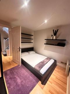 Kay Star Living - Birmingham - 1