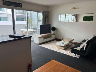 Easy stay One Bedrm Apartment on Princes Wharf - Auckland - 0