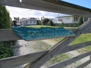 Sandy Toes at Coopers Beach - Coopers Beach - 0