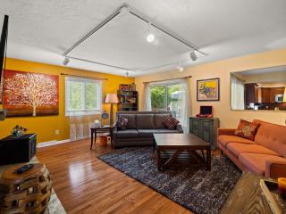 Spacious Pepper Pike Home - Near CLE Clinc & CWRU - - 3