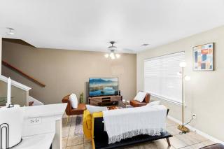 Entire Duplex - 10 Min From Downtown - Sleeps 20 - Austin - 4