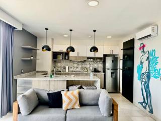 Cama King ZonaReal AC Estacionamiento Experiencia ! - 8