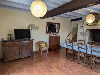 Gîte cosy avec 3 chambres, cour privée, baby-foot et internet, équipements bébé inclus, animaux permis - FR-1-653-154 - Jauldes - 5