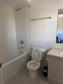 Cozy 5 bedrooms & 5 bathrooms House - Tottenham - 8