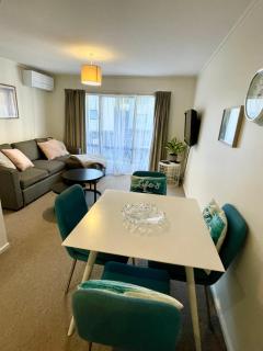 OK Holiday Unit #6 - Queenstown Holiday Apartment - 3