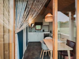Wellness Lodge Austria with Hot Tub Views - Ruinerwold - 5