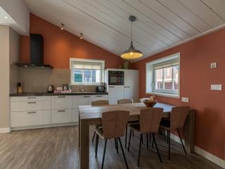 Luxury holiday home at the edge of Oostkapelle - Oostkapelle - 2