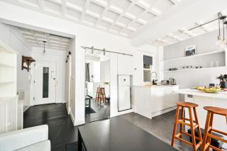 Beatles-Themed Serviced Apartments on Abbey Road - 9