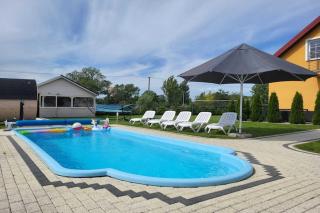 Comfortable apartment, 5 bedrooms, summer pool - 9