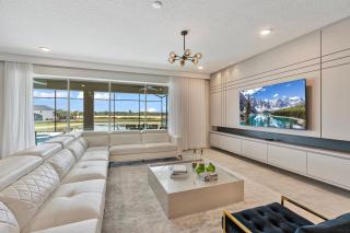 Luxury Villa 9 bedrooms Pool - Room at Solara - Kissimmee - 4