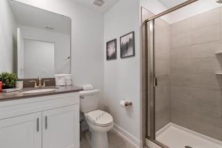 New Home at Storey Lake5 Bedrooms and 4 Bathrooms - Kissimmee - 3