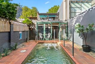 Country in City Darling Harbour Retreat Pool - Sydney - 0