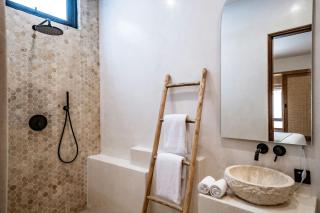 Villa Tora Canggu - Canggu - 3