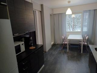 LibO-apartment, Myllymäki 25 with free parking - 5