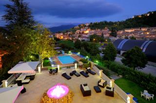 Hotel Benessere Villa Fiorita - Colfiorito - 0