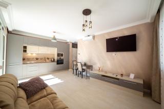 Cozy Deluxe Apartments Near by Mall - Arad - 5