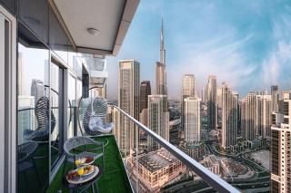 Paramount Midtown I Sky High Luxury 2BR Apartment with Burj Khalifa View & Highest Infinity Pool I Down Town Dubai - Dubai - 5