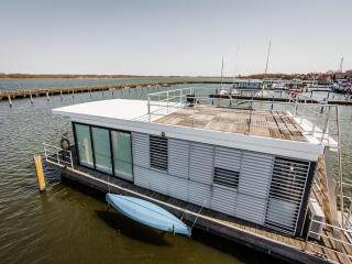 Houseboat in Ribnitz-Damgarten - Ribnitz-Damgarten - 6