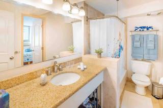 Entire condo in Waikiki - Ocean View 2 BR & 4 bed - 7