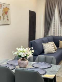 Luxury 2 bed 2bath East Legon - Madina - 2