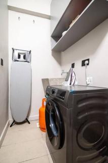 Modern Executive Luxury Suite near GTC Westlands - Nairobi - 8