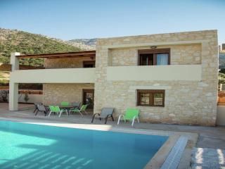 Luxurious Villa in Bali Crete with Pool - Bali - 6