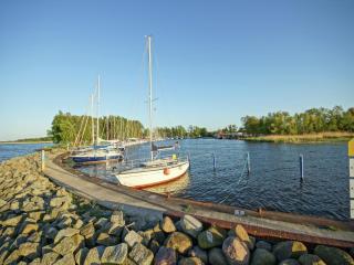 Ground-floor apartment with terrace and large garden with lounge area and grill - Mönkebude - 7