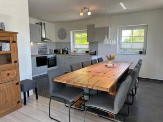 Ferienhaus mit Terrasse in Oldenburg - Dannau - 2