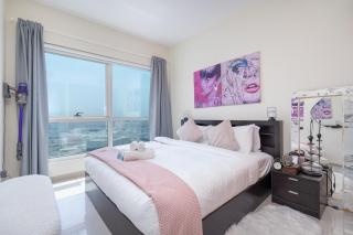 Modern Aesthetic 1-Bedroom Apartment with exudes warmth and style in JLT! - Dubai - 6