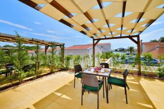 Apartments Dalmatia in Preko island Ugljan with swimmingpool - Preko - 9