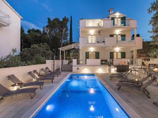 Apartment in Slatine with Terrace - Trogir - 4
