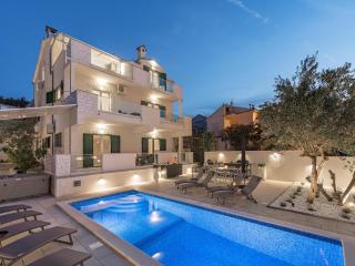 Apartment in Slatine with Terrace - Trogir - 7