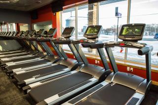 AmericInn by Wyndham Clear Lake - Clear Lake - 2