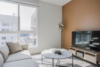 Blueground Long Beach pool gym near bars LAX-1260 - 9