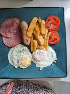 Charis on Beaumont - 9