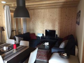 Splendid Chalet in Chamrousse with TV - Chamrousse - 3