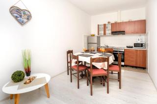 Apartments Sanja - Tribunj - 4