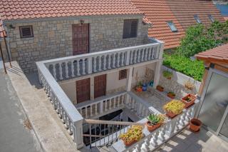 Apartments Daira - Stomorska - 7