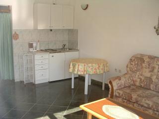 Apartments Tonka - Vinišće - 7