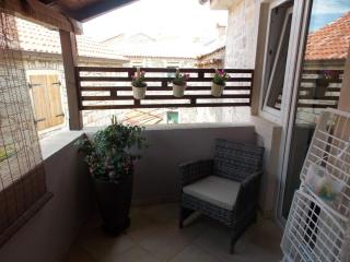 Apartments Vale - Betina - 9