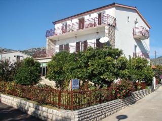 Apartment VV - Seget Vranjica - 2
