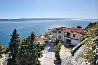 Apartments Goran - Brela - 0