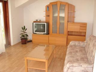 Apartments Tone - Trogir - 1